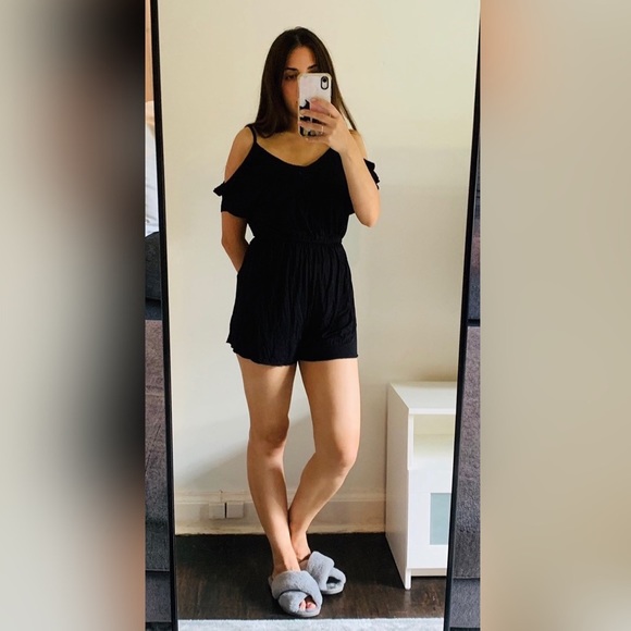 Black Off The Shoulder Romper - Picture 1 of 6
